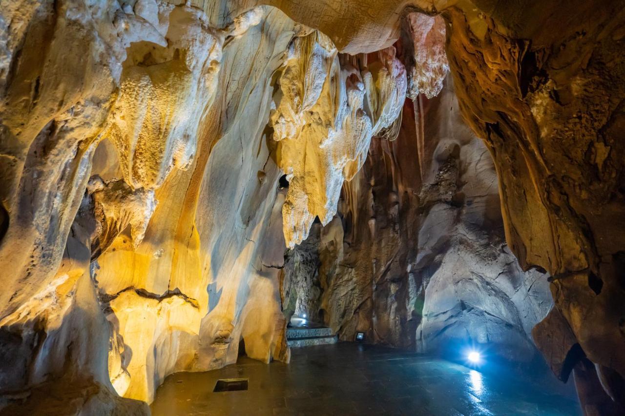 Fivitel Cổng Trời Đông Giang Dong Giang Exterior foto
