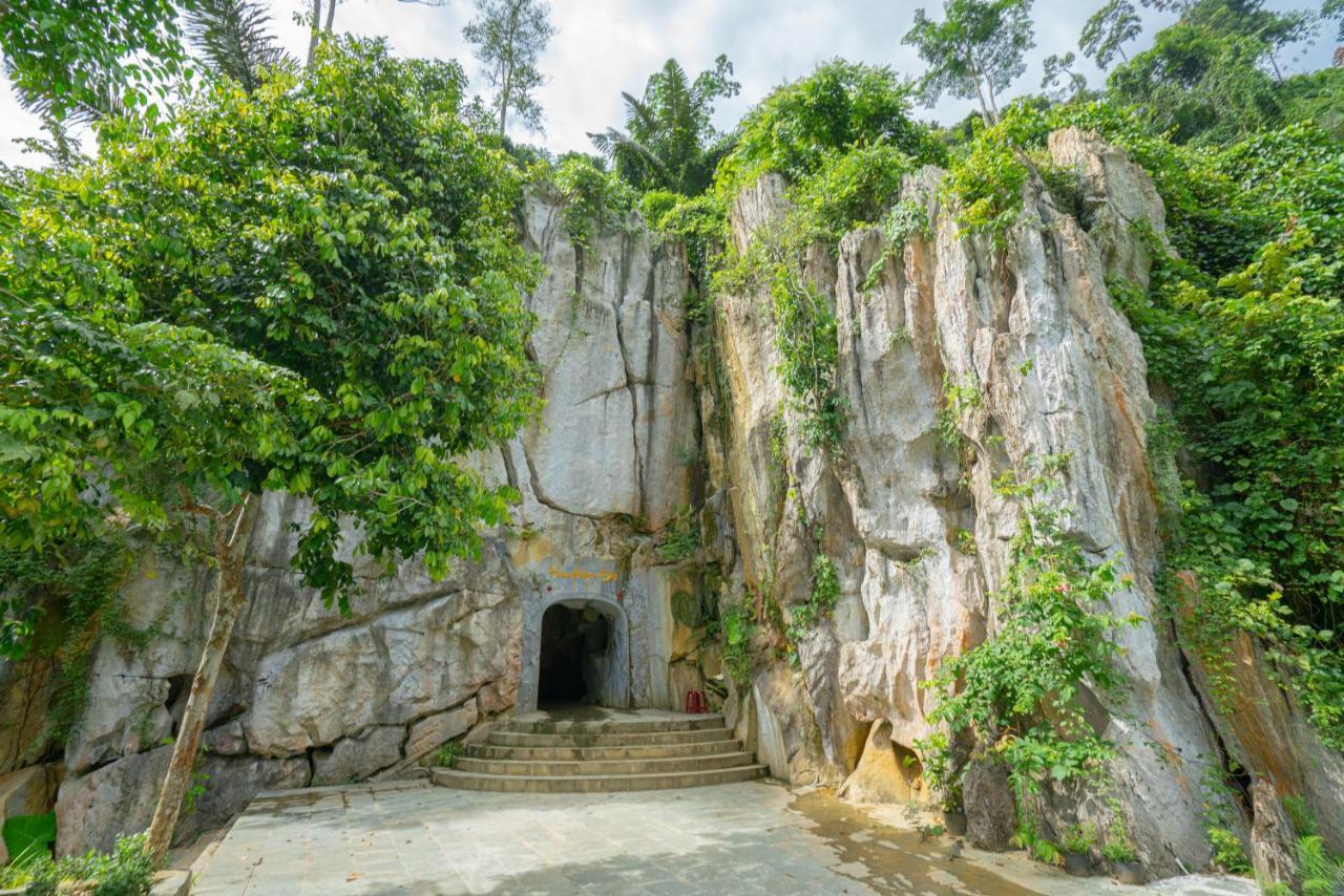 Fivitel Cổng Trời Đông Giang Dong Giang Exterior foto