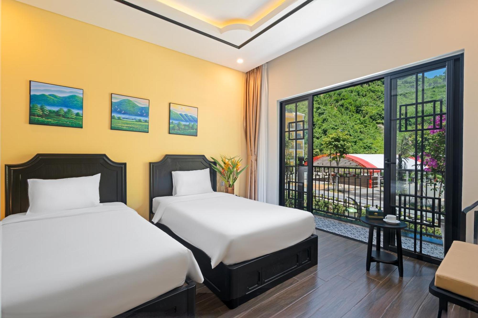 Fivitel Cổng Trời Đông Giang Dong Giang Exterior foto