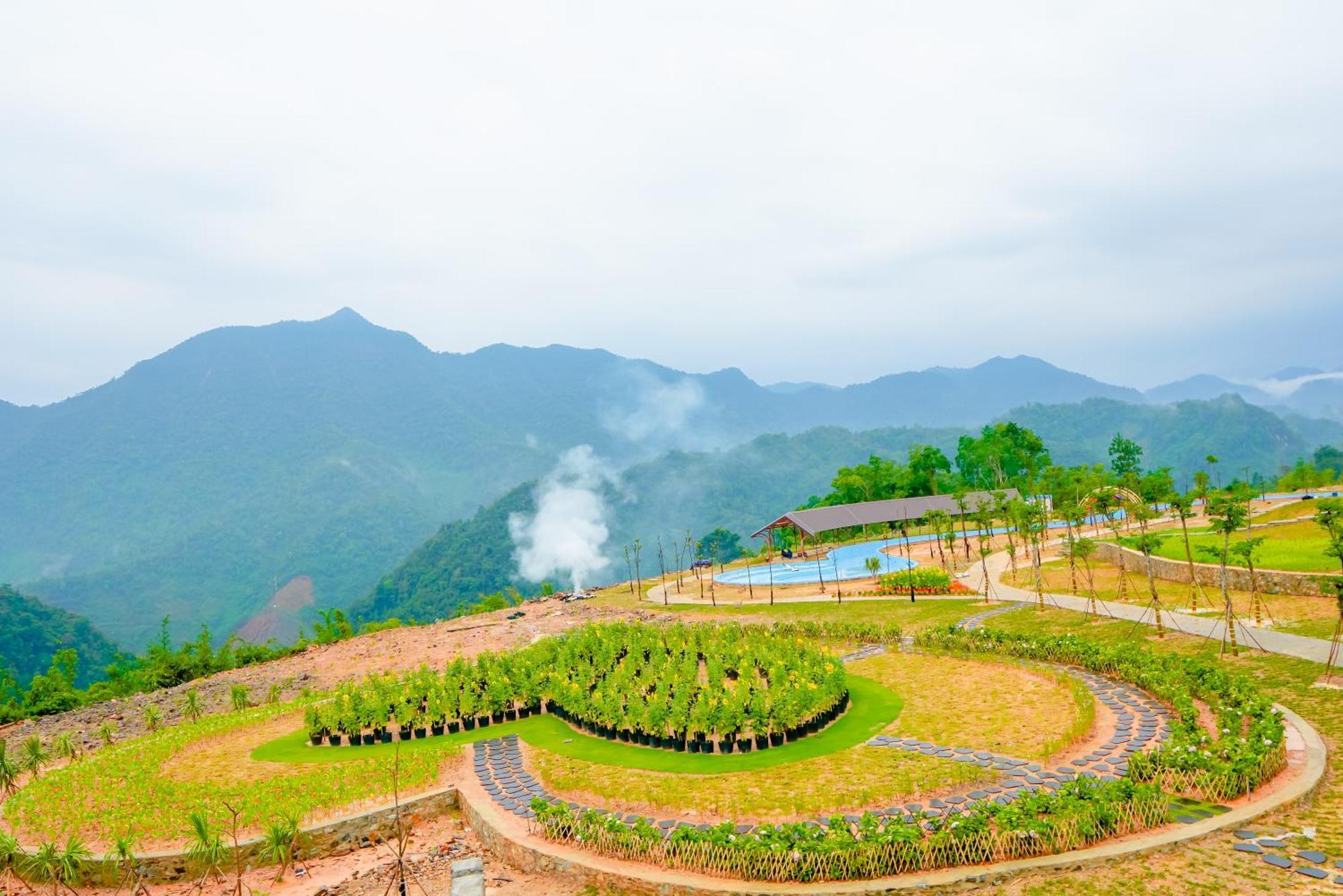 Fivitel Cổng Trời Đông Giang Dong Giang Exterior foto