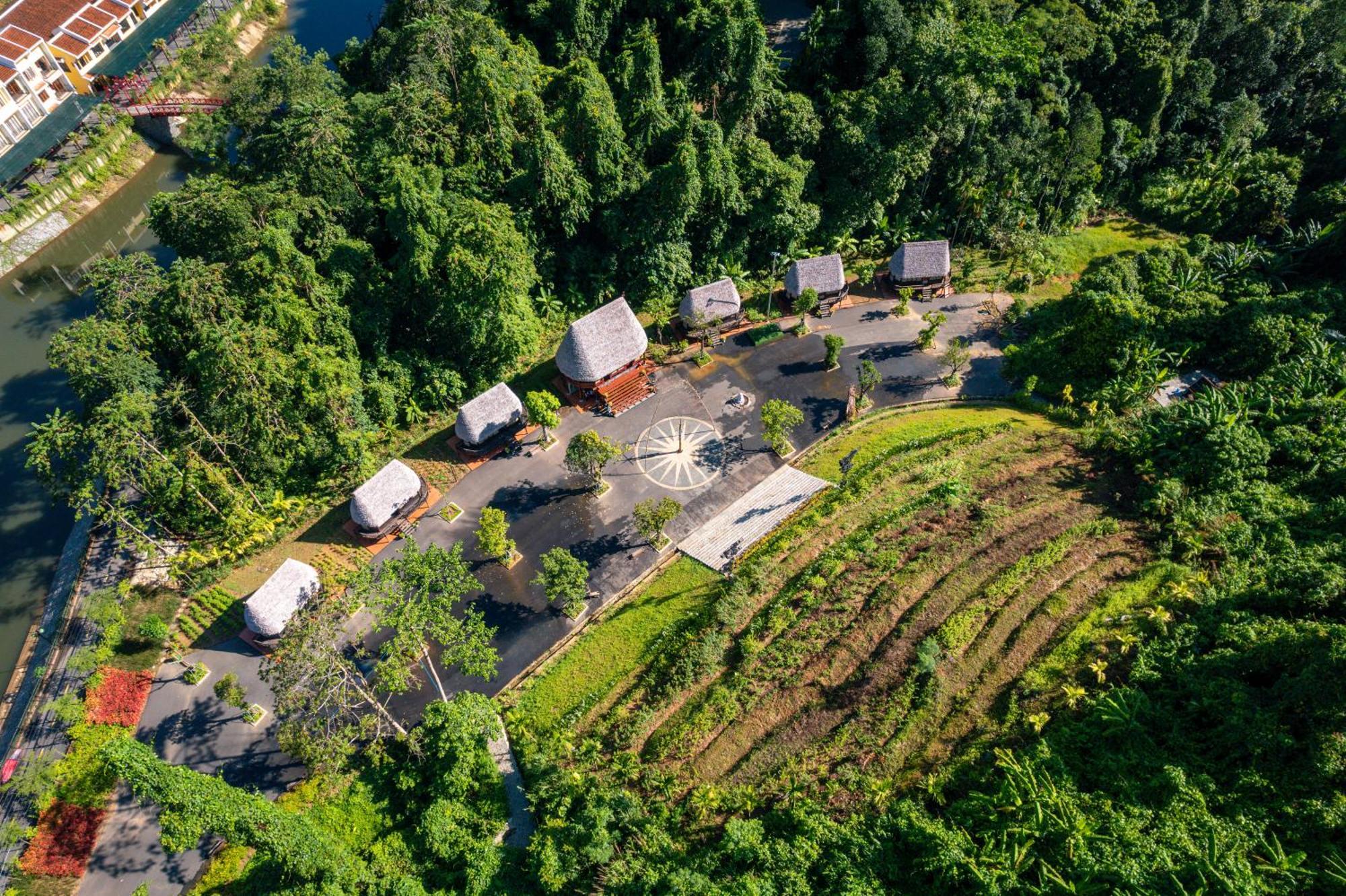 Fivitel Cổng Trời Đông Giang Dong Giang Exterior foto